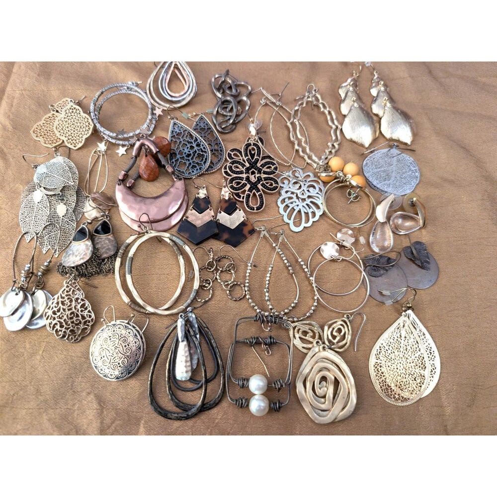 Large Lot of 30 prs Boho-Inspired Fashion & Costume Silver-tone Earrings